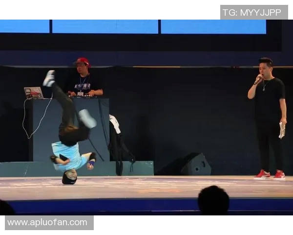 杭州极限运动队以97分领跑世界街舞大赛积分榜展现强大实力